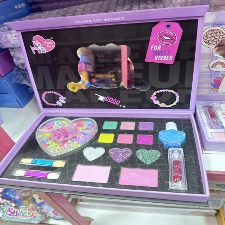Kosmetyk dla Dziewczynek Shining Makeup