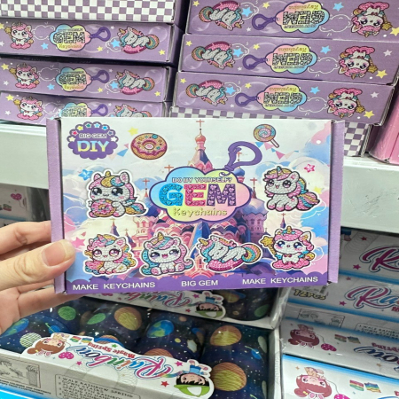 Brelok do Kluczy Diamentowy