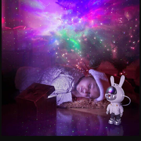 Figurka zajączka astronauty