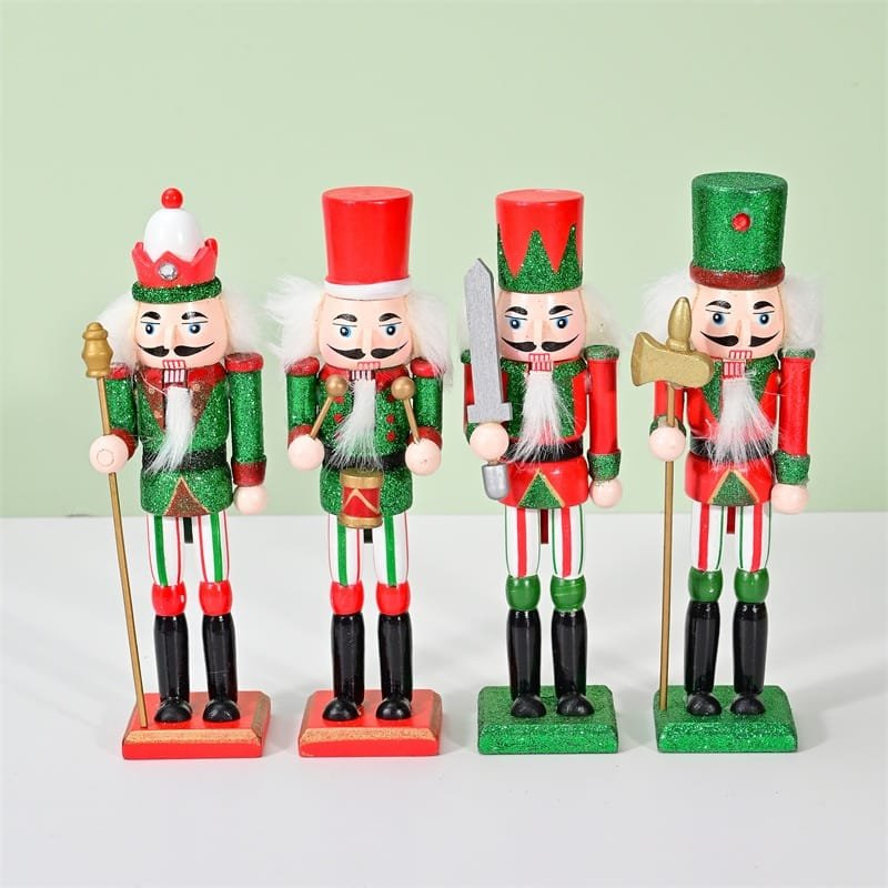 Drewniane Figurki Dziadków do Orzechów