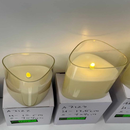 Świeca LED w szklanym słoju