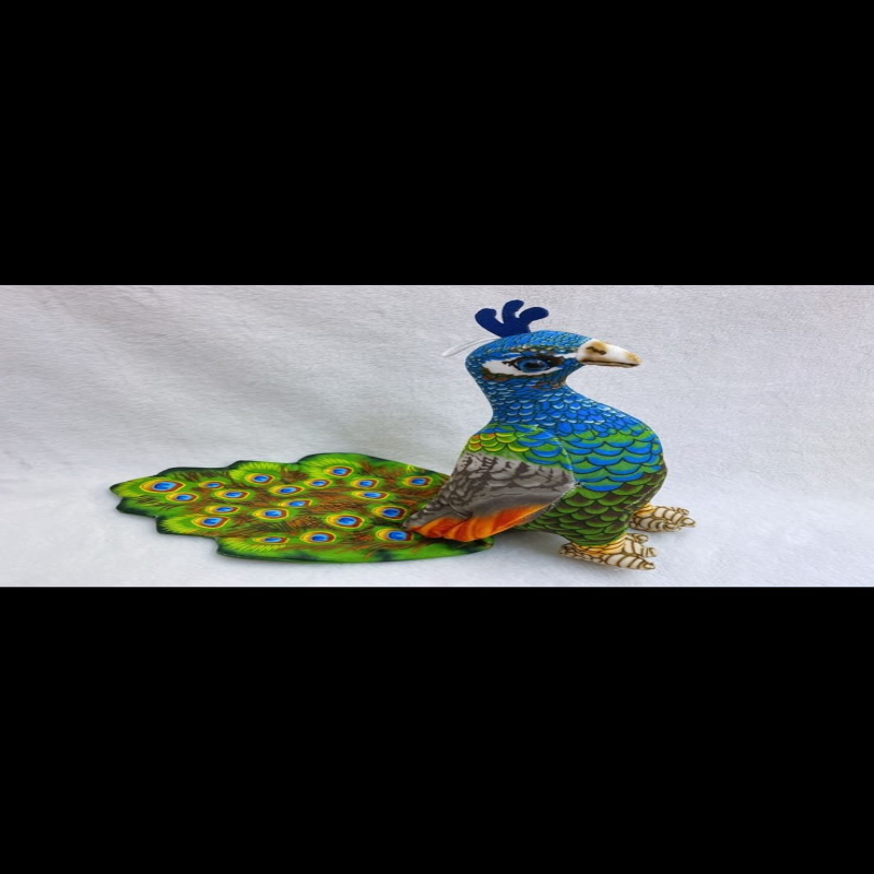 Pluszowy Paw z Kolorowym Ogonem