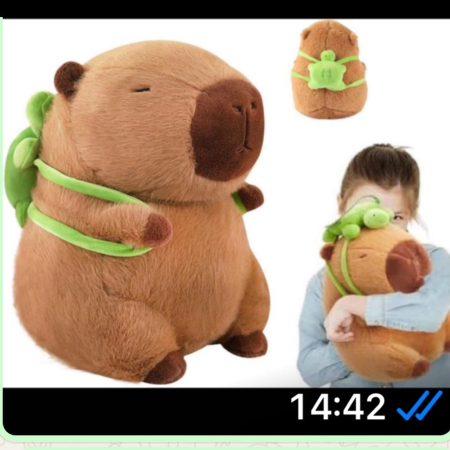 Pluszowa kapibara z żółwiem