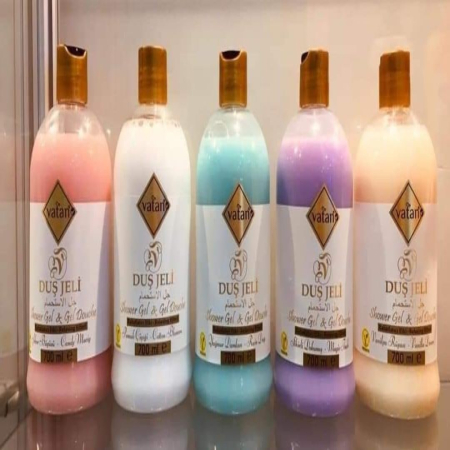 Płyny pod prysznic 700ml