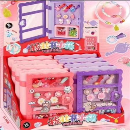 Zestaw Biżuterii z Szafką