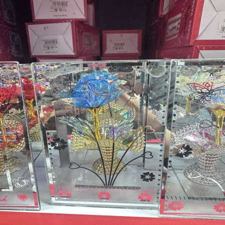 Róże w Szklanych Ramkach